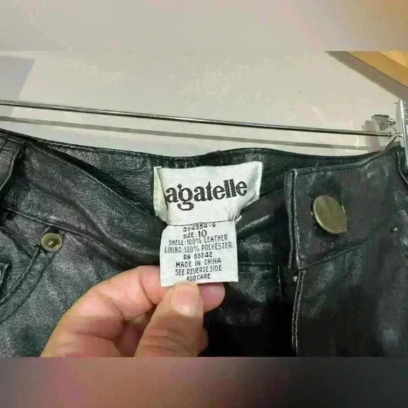 Bagatelle woman’s leather pants - Picture 2 of 4